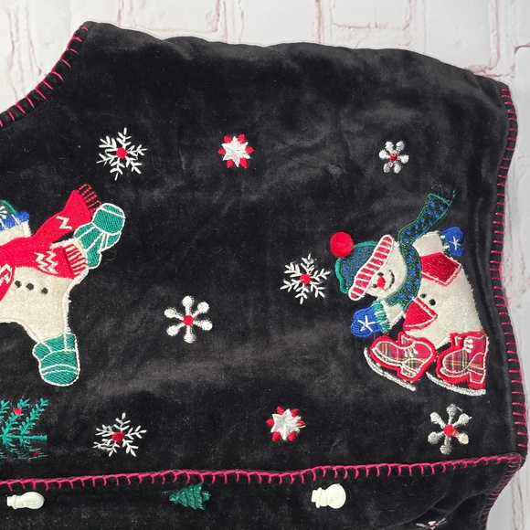Tantrums Christmas Vest Applique Embroidery Snowman Snowflakes Womens Size XL - Picture 6 of 16